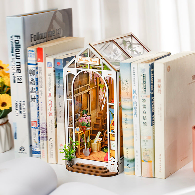 Robotime Rolife Garden House Book Nook Kit Book Shelf Insert Easy