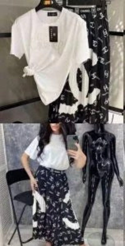 Chic Two Pieces T-Shirt & Pleated Long Skirt Sets