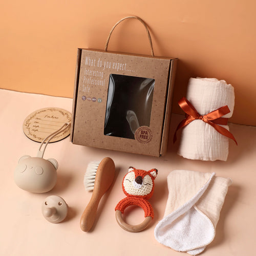 Baby Gift Set Newborn Infant Baby Towel Newborn Bath Toy Baby Drool