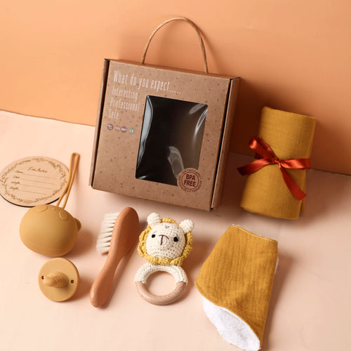 Baby Gift Set Newborn Infant Baby Towel Newborn Bath Toy Baby Drool