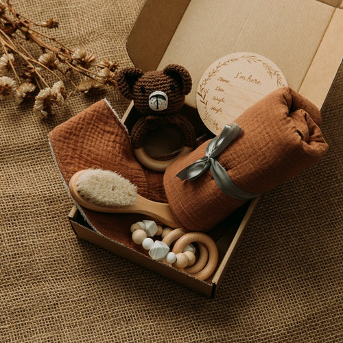 Baby Gift Set Newborn Infant Baby Towel Newborn Bath Toy Baby Drool