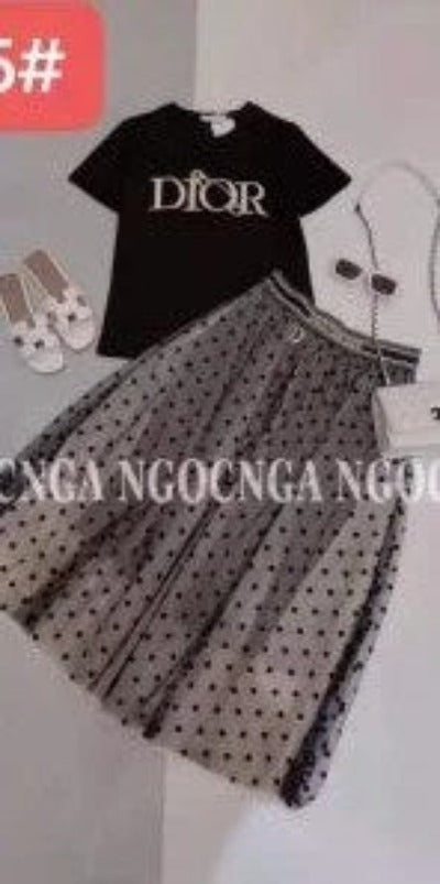 Chic Two Pieces  T-Shirt with Polka Dot Tutu Skirt Sets